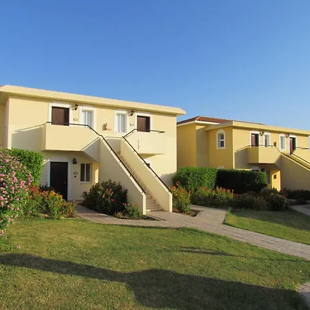 Akamanthea Village Aparthotel