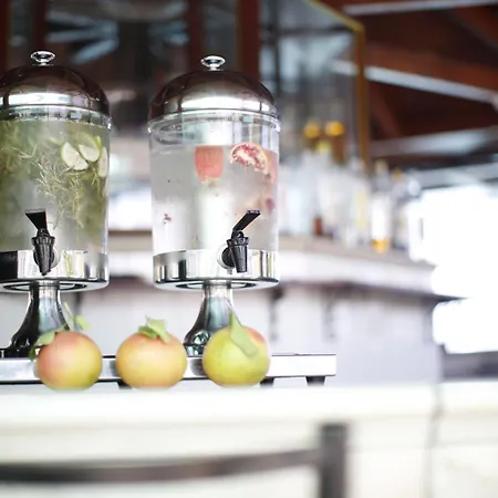 Akamanthea Village Aparthotel