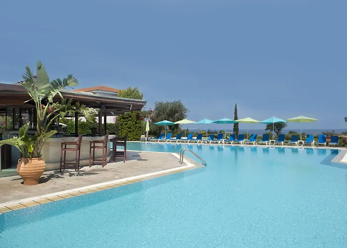 Aparthotel Akamanthea Village