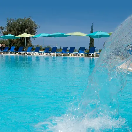 Hotel apartamentowy Akamanthea Village Polis