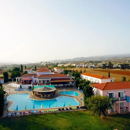 Akamanthea Village
