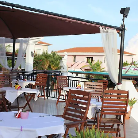 Akamanthea Village 4* Polis