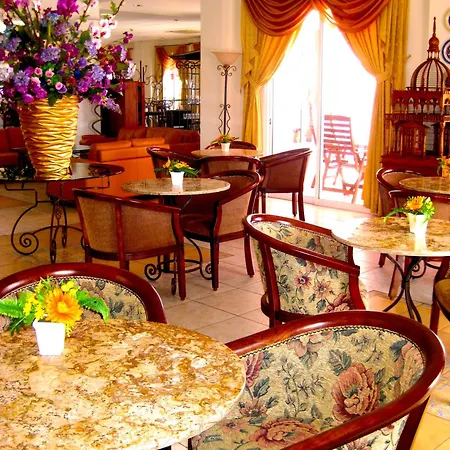 Akamanthea Village 4* Polis