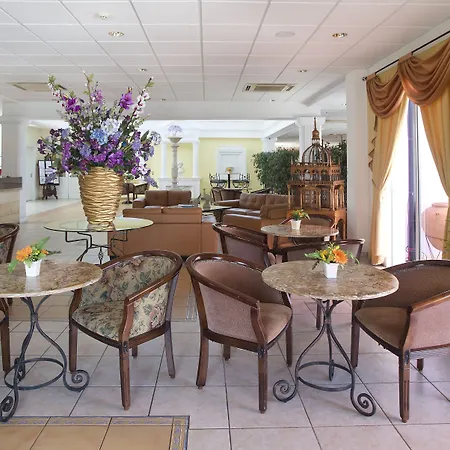 Hotel apartamentowy Akamanthea Village 4*