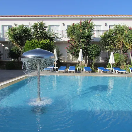 Akamanthea Village Apartmanhotel Polis