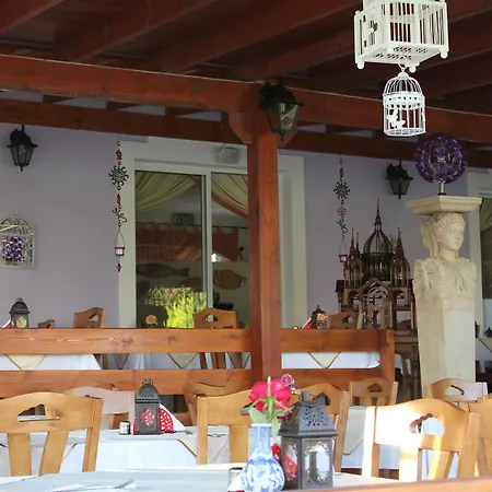 Hotel apartamentowy Akamanthea Village Polis