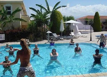 Akamanthea Village 4*