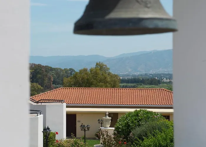 Akamanthea Village Lejlighedshotel