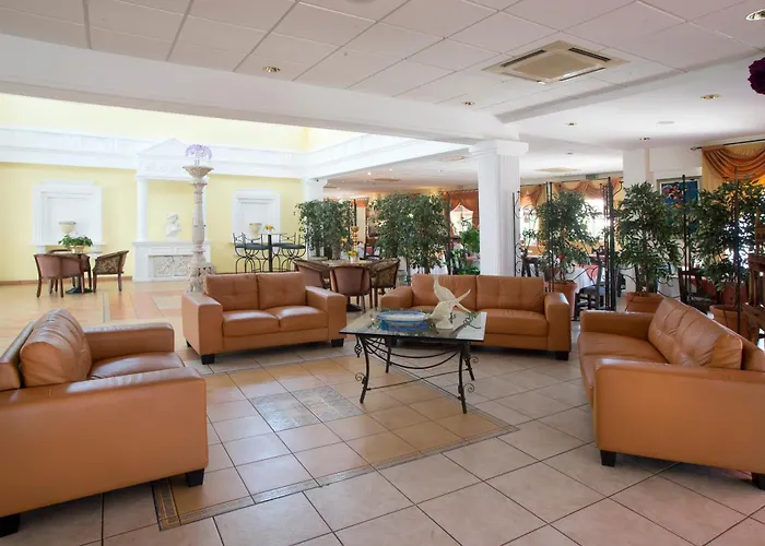 Akamanthea Village Lejlighedshotel Polis