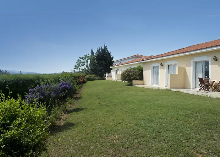 Akamanthea Village 4* Polis